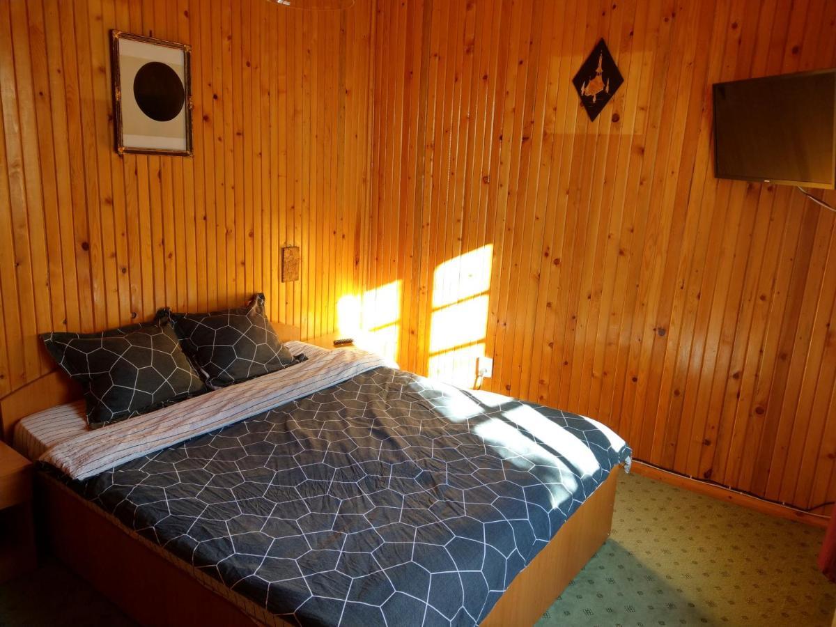 Grandpa'S Hidden Crib, 6 Bedroom, Pet Friendly 锡纳亚 外观 照片